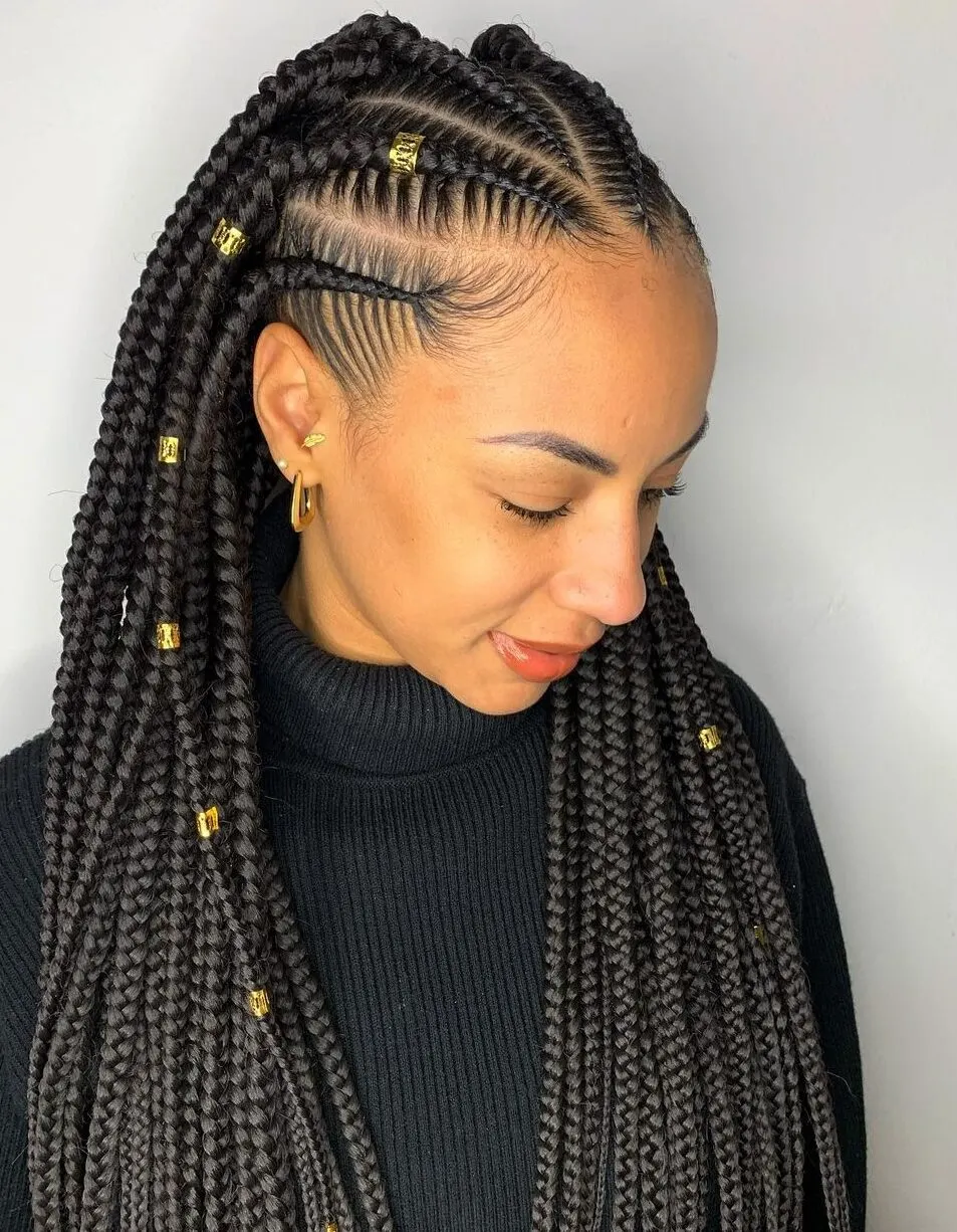 Women's braiding and styling work 3